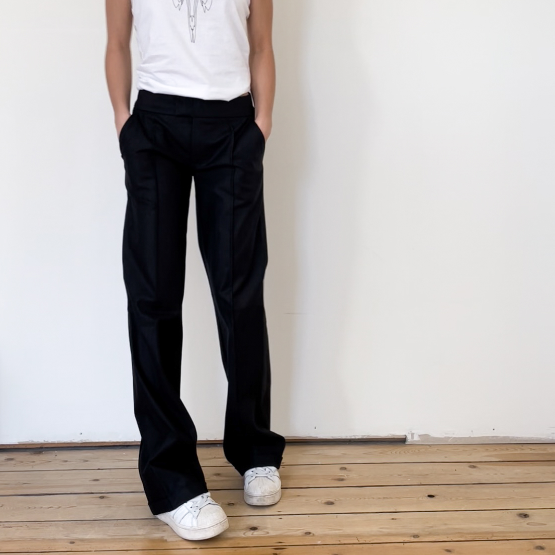 laugh-peas_neu-25 Women pants PEAS