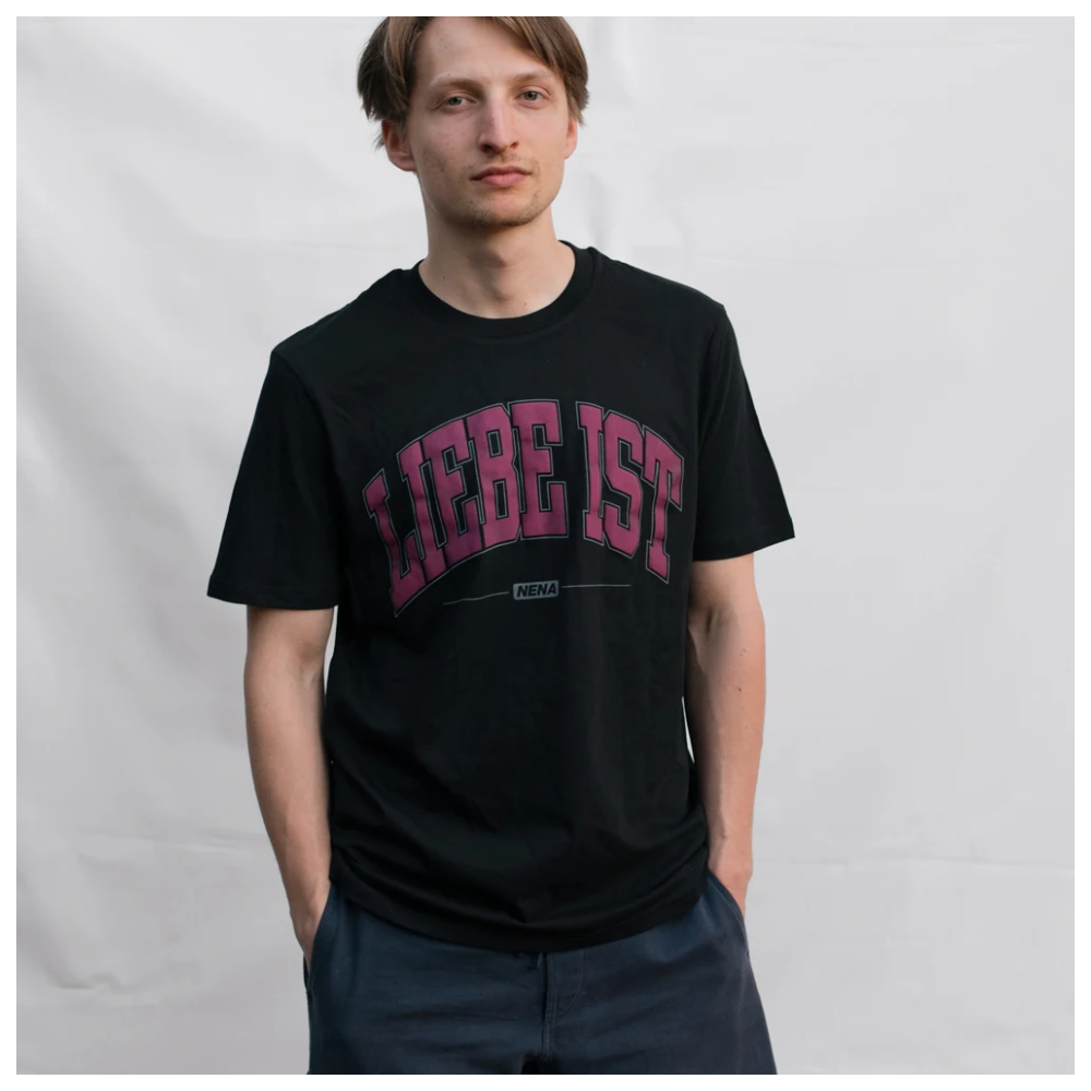 LIEBE IST T-Shirt